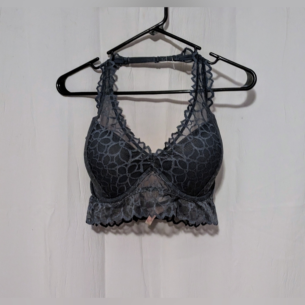 Bralette PINK Victoria's Secret Gray Lace Bralette M - DD Underwire Silver Heart